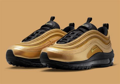 nike schuhe 700